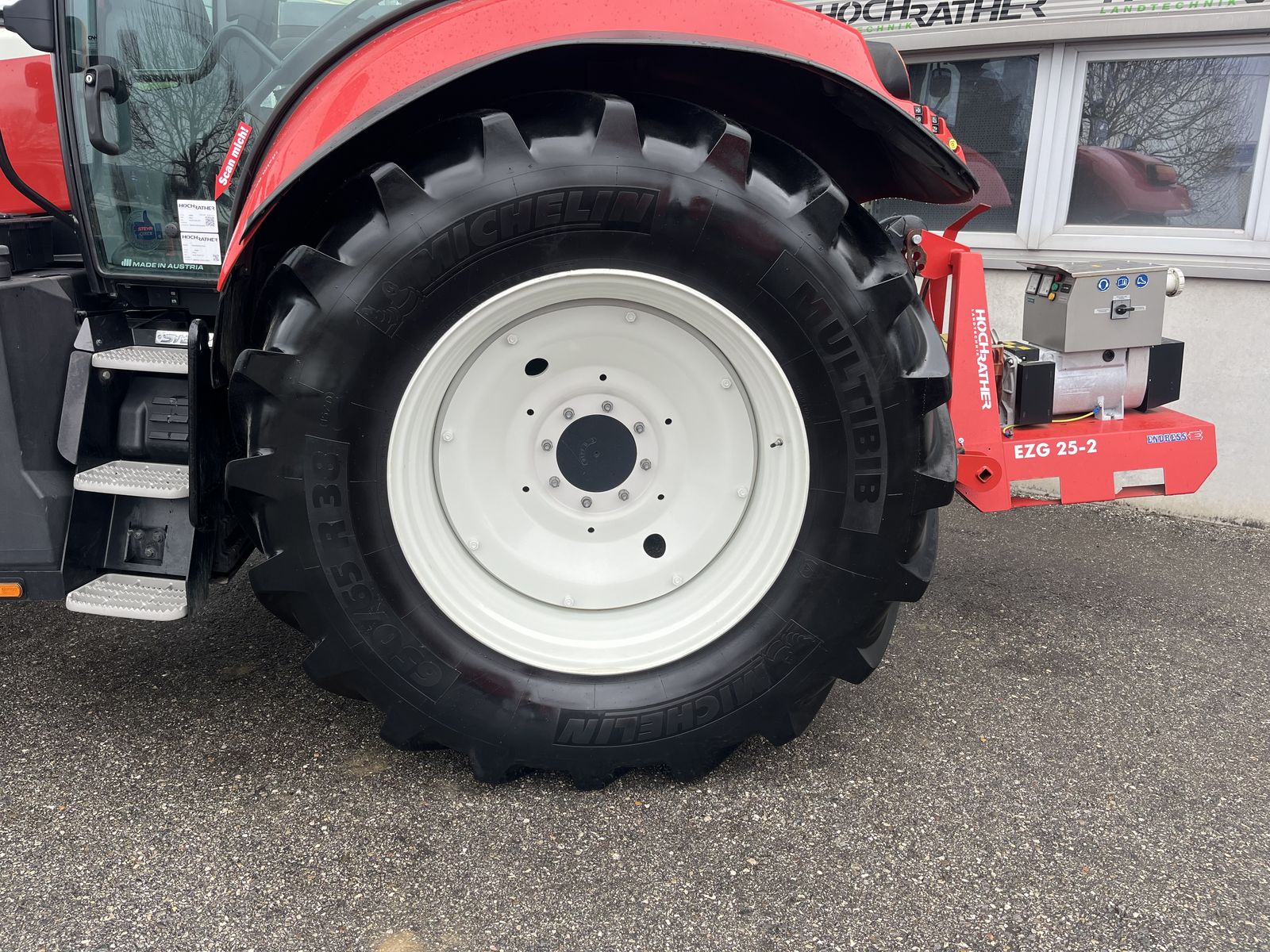 Steyr 4135 Profi CVT (Stage V) Steyr 4135 Profi CVT (Stage V)