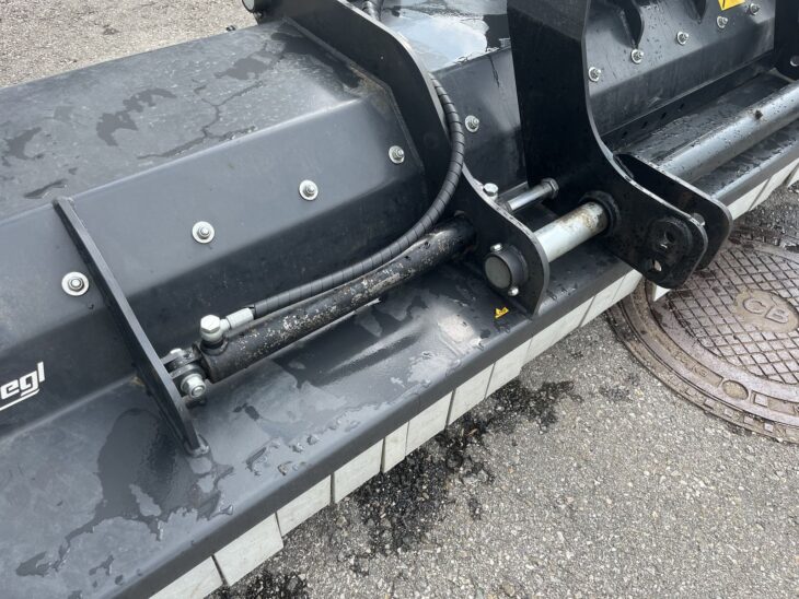 Fliegl SM Tornado 2750 7 Fliegl SM Tornado 2750 7