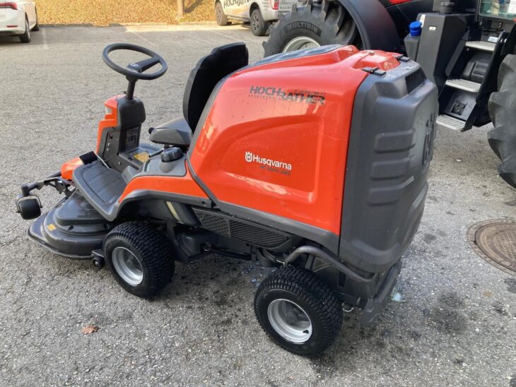 Husqvarna RC 320 Ts AWD 7 Husqvarna RC 320 Ts AWD 7