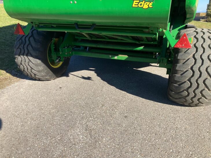 John Deere John Deere 854 Premium X-Cut 4 John Deere John Deere 854 Premium X-Cut 4