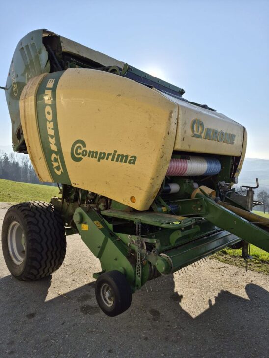 Krone Comprima   V 150 Xc