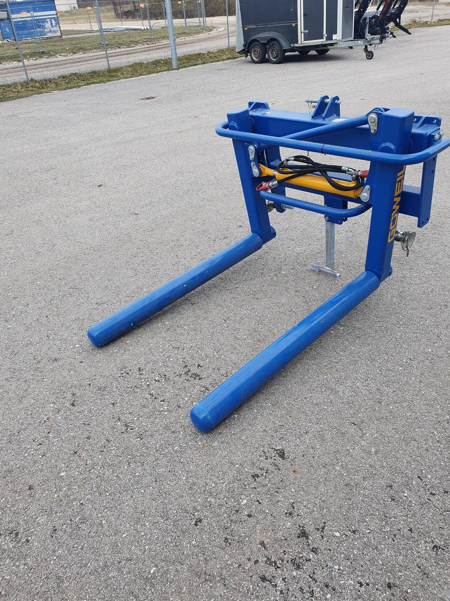 Göweil Göweil BTGHY – Rundballen-Transportgabel hydr. Göweil Göweil BTGHY – Rundballen-Transportgabel hydr.