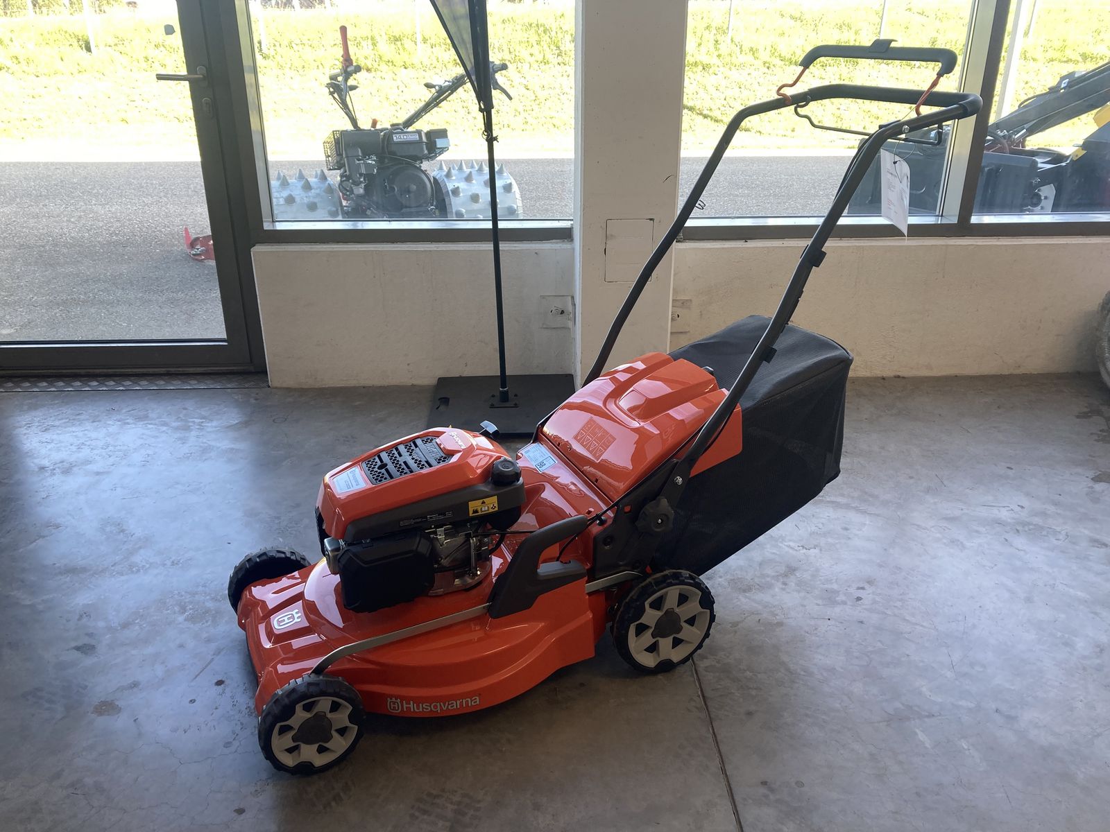 Husqvarna LC 253S Husqvarna LC 253S