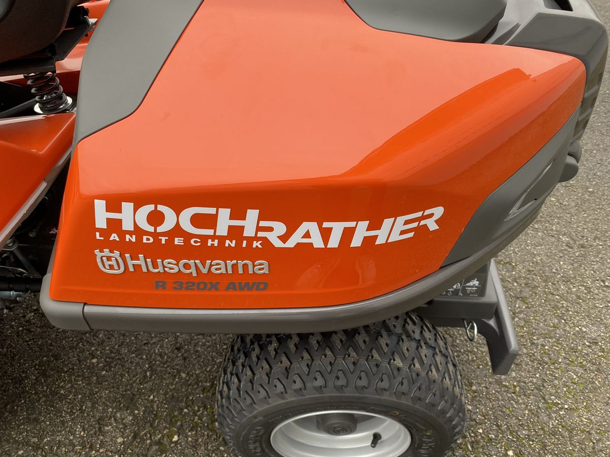 Husqvarna R 320X AWD Husqvarna R 320X AWD