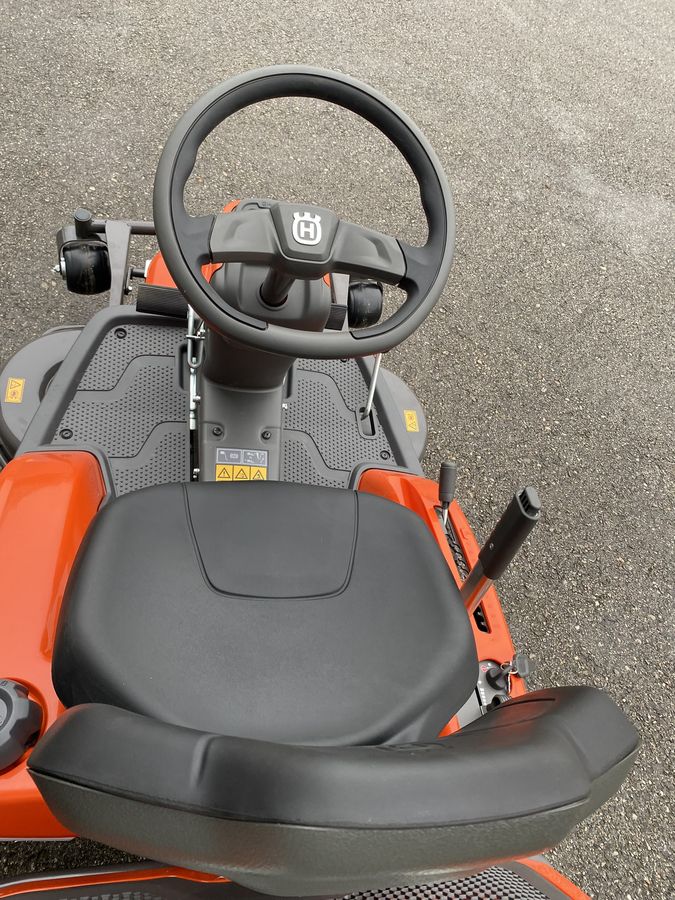 Husqvarna R 320X AWD Husqvarna R 320X AWD