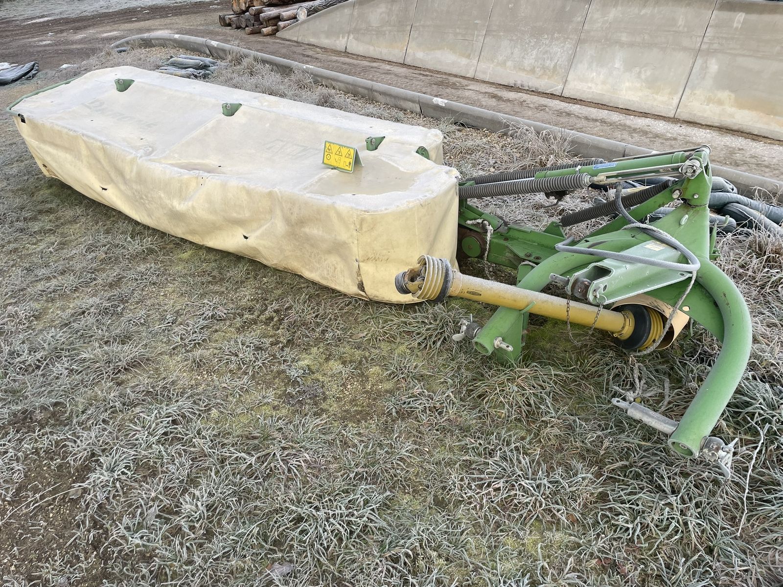 Krone AM 323 S Krone AM 323 S
