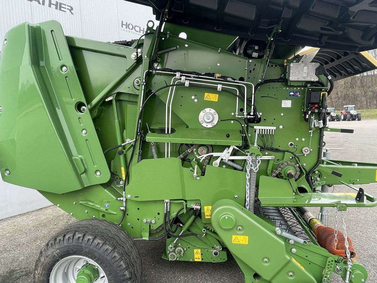 Krone Comprima F 125 XC Krone Comprima F 125 XC