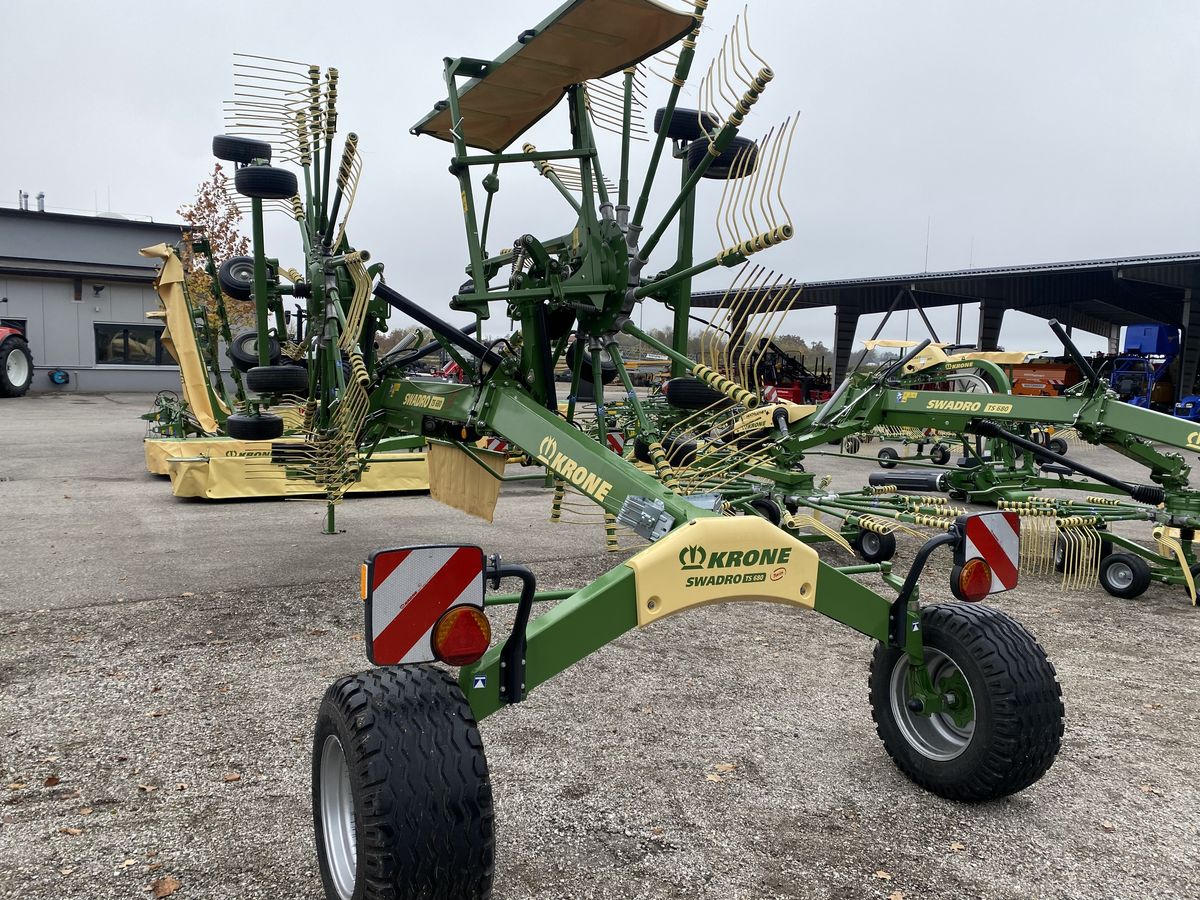Krone Swadro TS 680 twin Krone Swadro TS 680 twin
