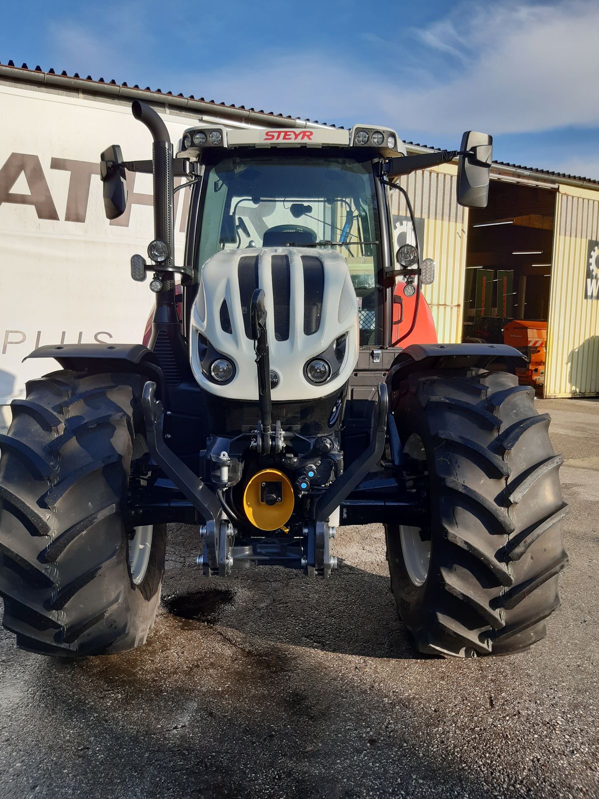 Steyr 6150 Profi (Stage V) Steyr 6150 Profi (Stage V)
