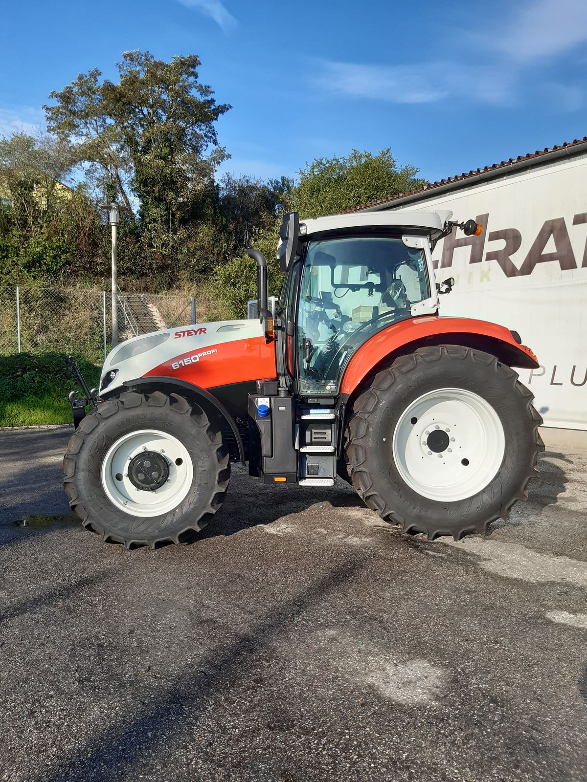 Steyr 6150 Profi (Stage V) Steyr 6150 Profi (Stage V)
