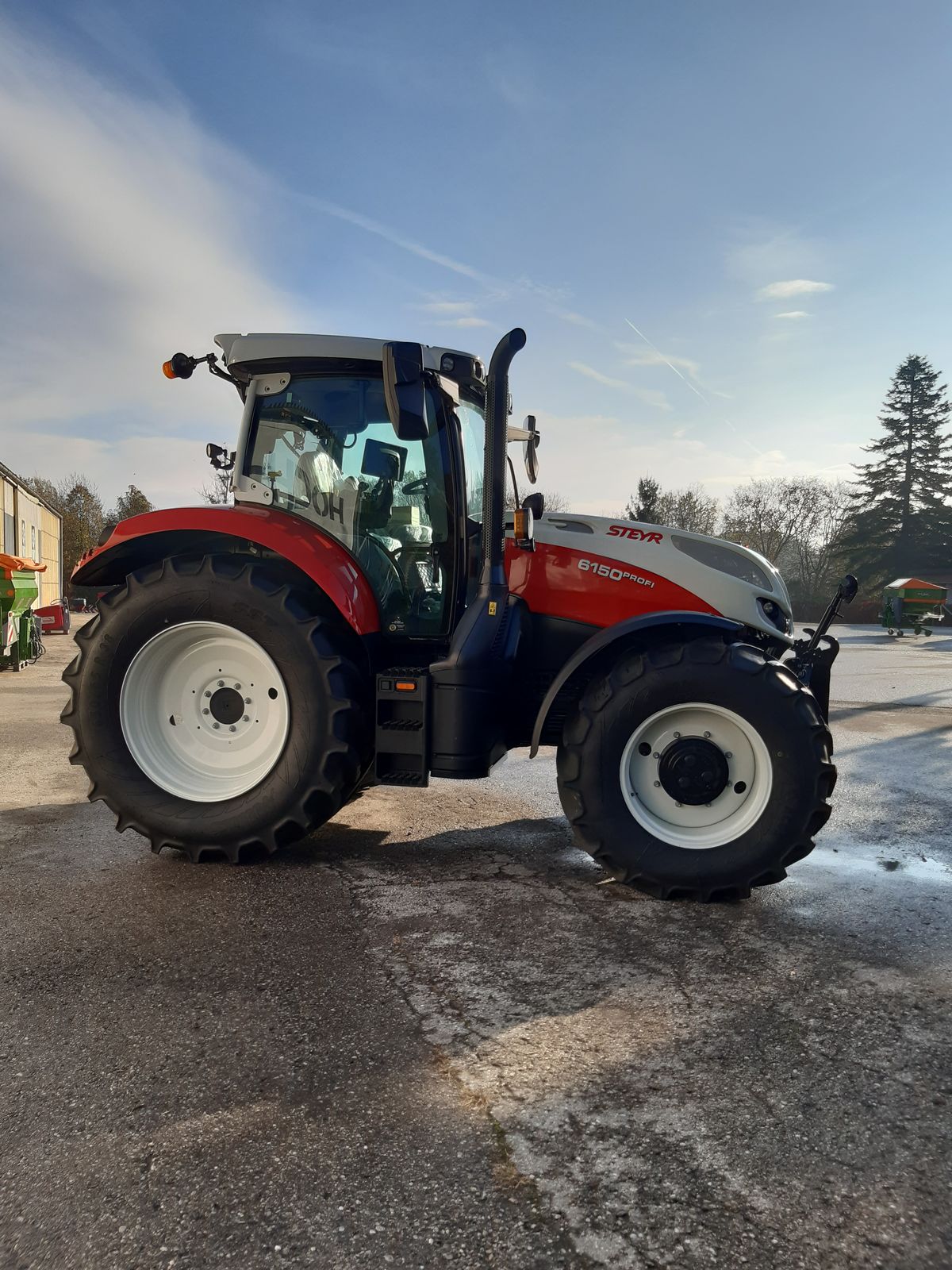Steyr 6150 Profi (Stage V) Steyr 6150 Profi (Stage V)