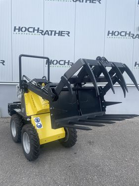 Tur Poland Mini HOFLADER - kraftvoll & wendig Tur Poland Mini HOFLADER - kraftvoll & wendig
