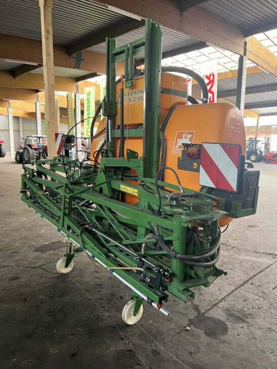 Amazone UF 1200 6 Amazone UF 1200 6