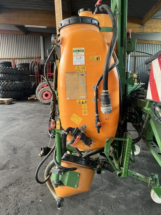 Amazone UF 1200 4 Amazone UF 1200 4