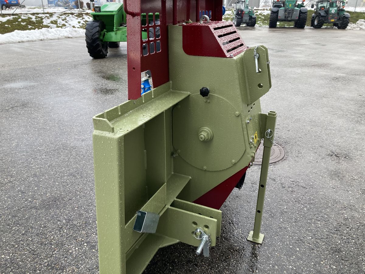 Holzknecht HS 650 Holzknecht HS 650