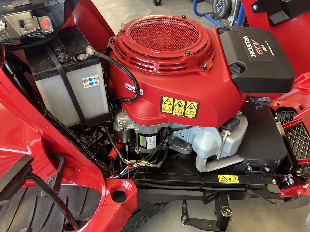 Honda HF 2317 HME Honda HF 2317 HME