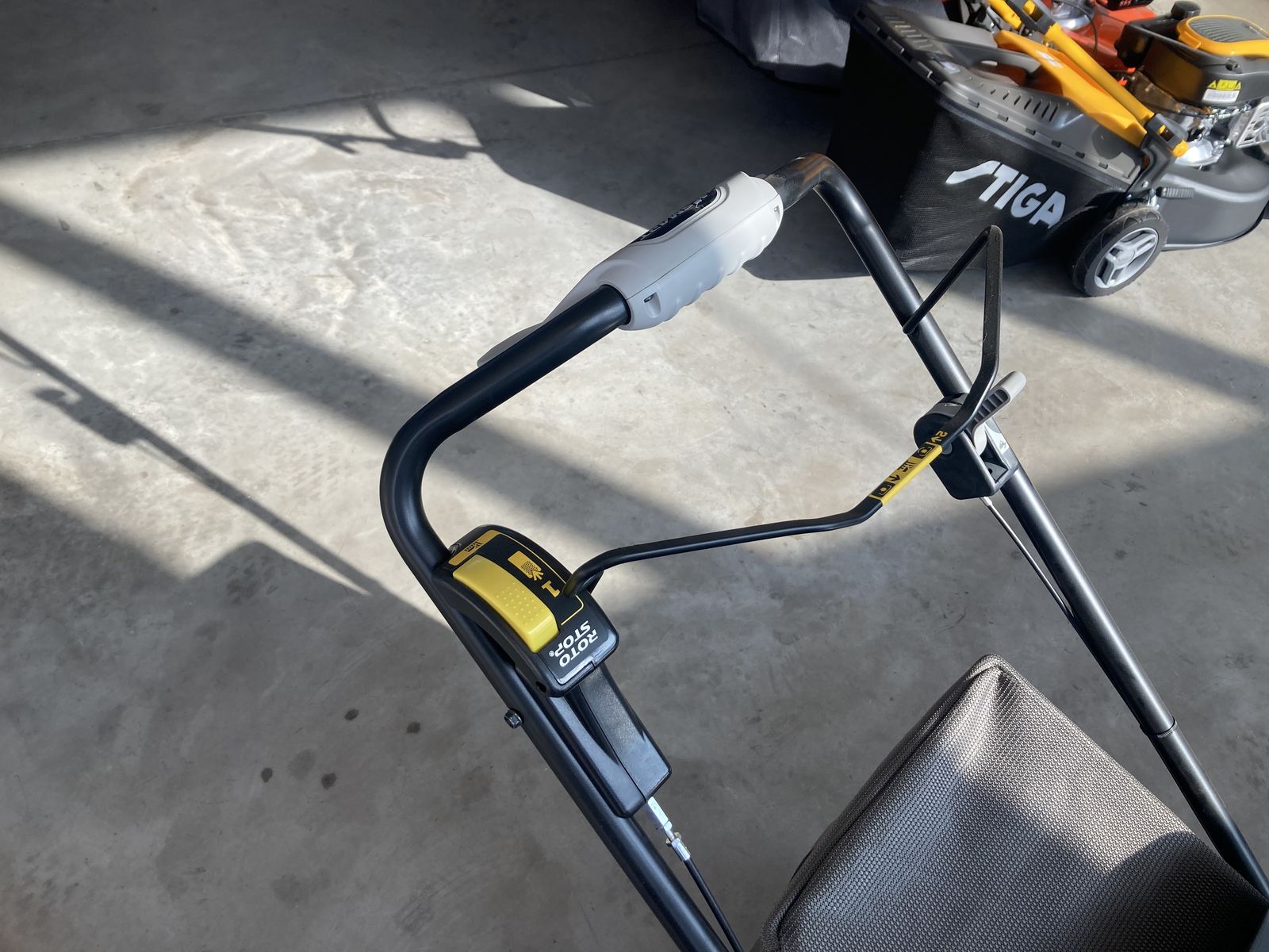 Honda HRN 536 VYEA Honda HRN 536 VYEA