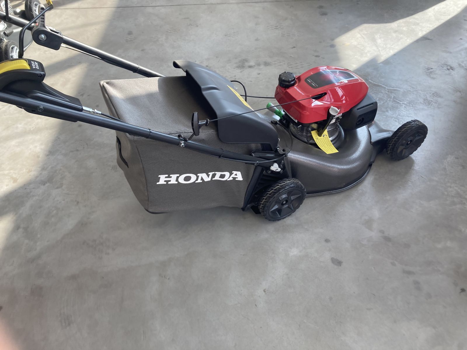 Honda HRN 536 VYEA Honda HRN 536 VYEA