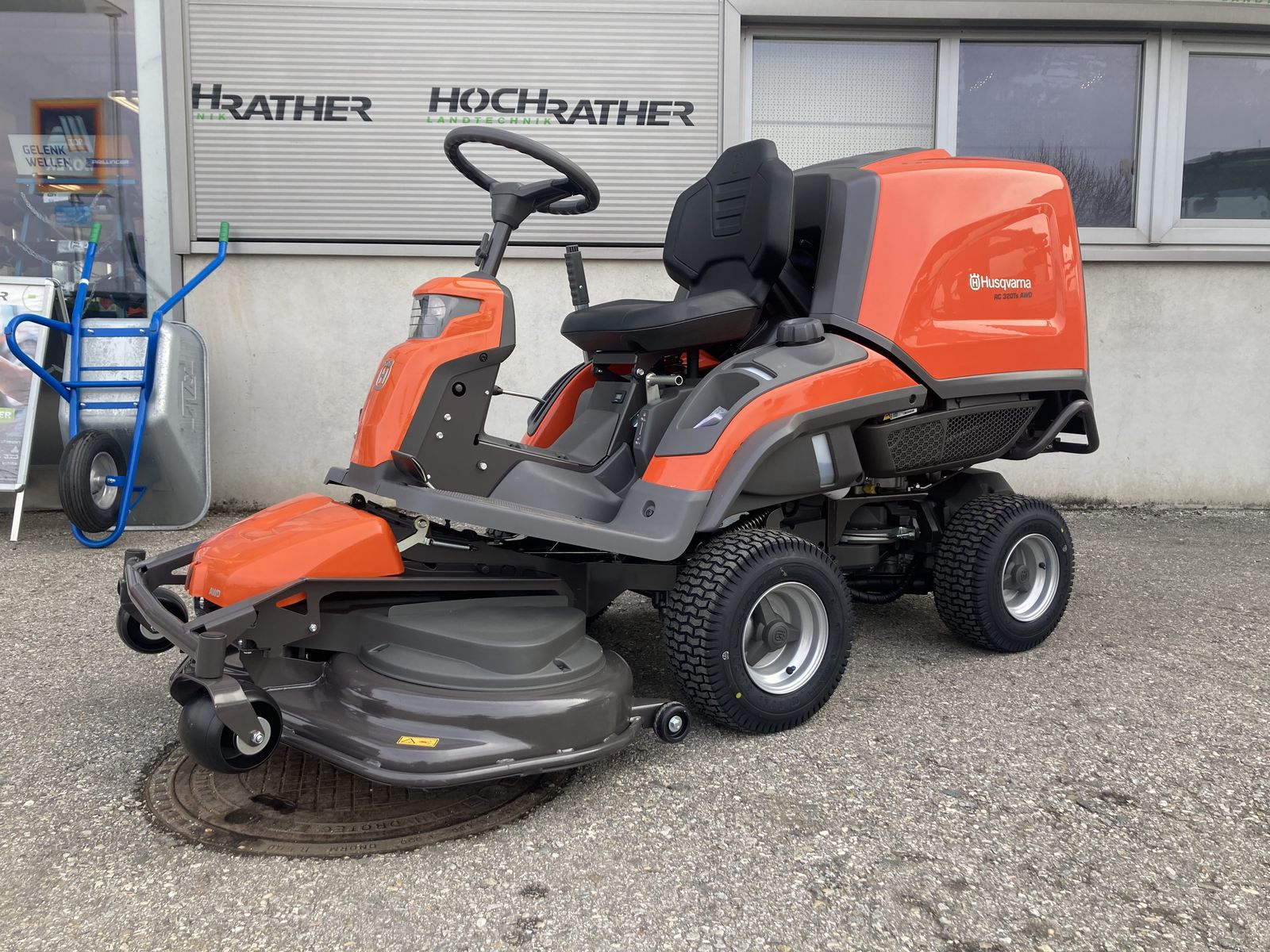 Husqvarna RC 320Ts AWD Husqvarna RC 320Ts AWD