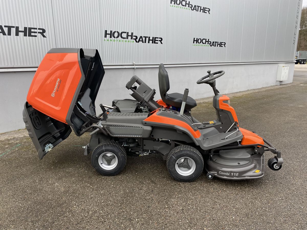Husqvarna Rider 320Ts AWD Husqvarna Rider 320Ts AWD