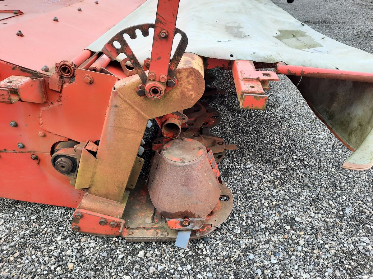 Kuhn FC 883 Kuhn FC 883