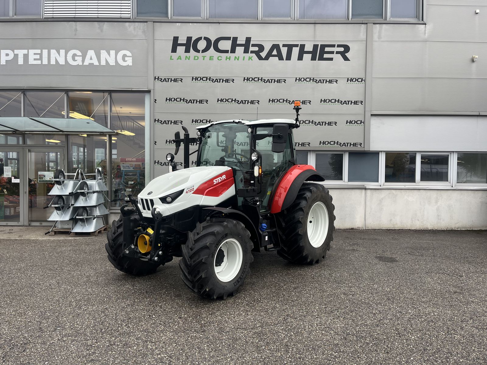 Steyr 4100 Plus
