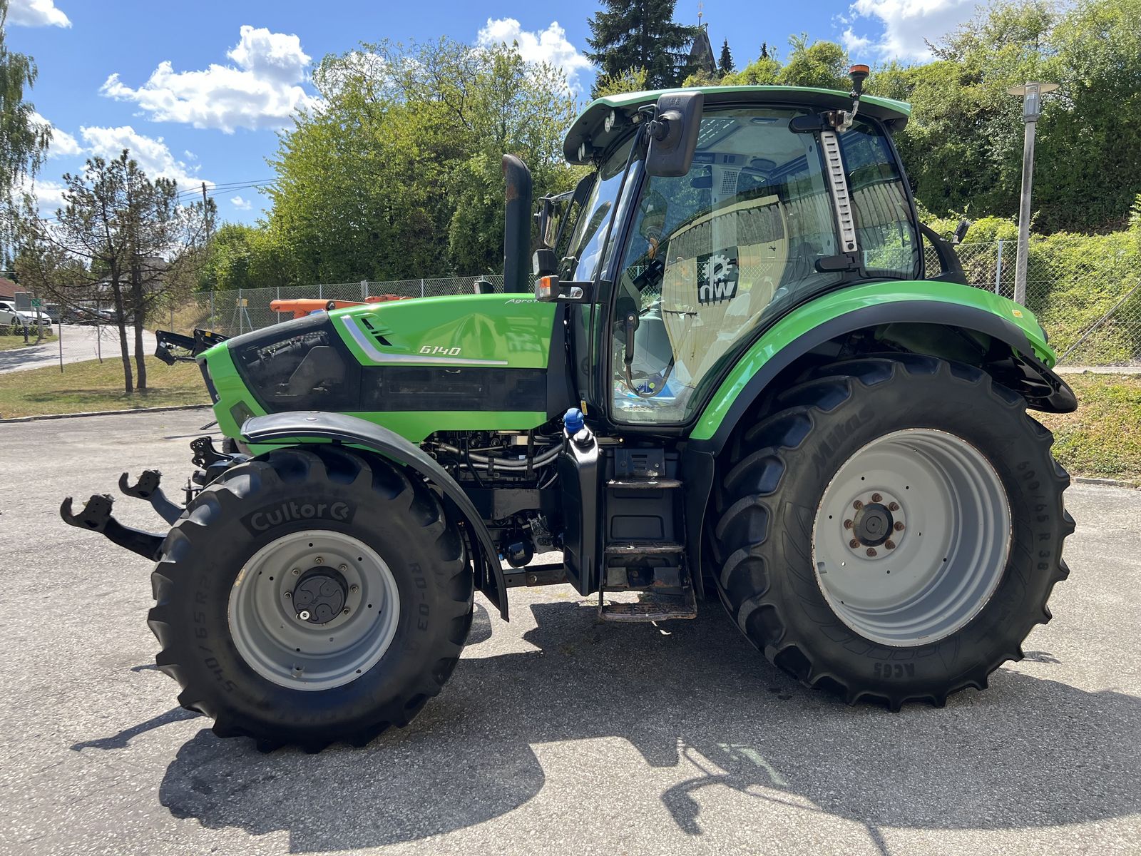 Deutz Fahr Agrotron 6140 50 km/h 5 Deutz Fahr Agrotron 6140 50 km/h 5