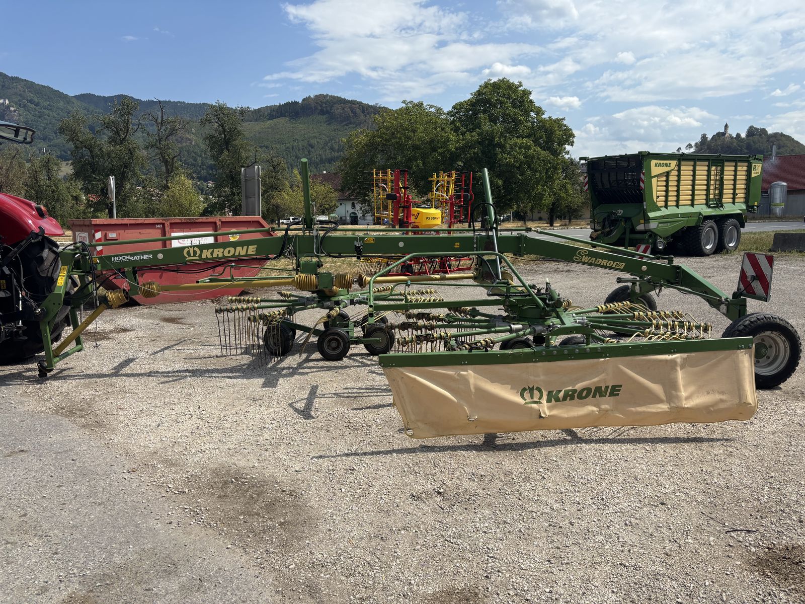 Krone Swadro 807